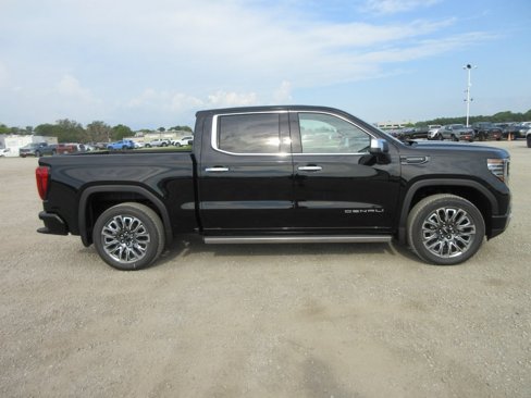 New 2026 GMC Sierra 1500 Denali Ultimate image 3