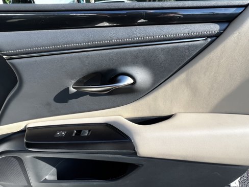 Certified 2020 Lexus ES 350 image 42