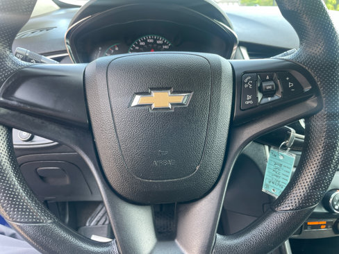 Used 2017 Chevrolet Trax LS image 23