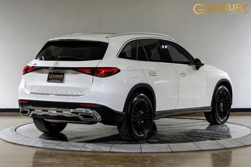 Used 2025 Mercedes-Benz GLC 300 image 10