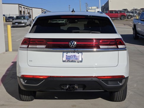 New 2025 Volkswagen Atlas Cross Sport SE image 5