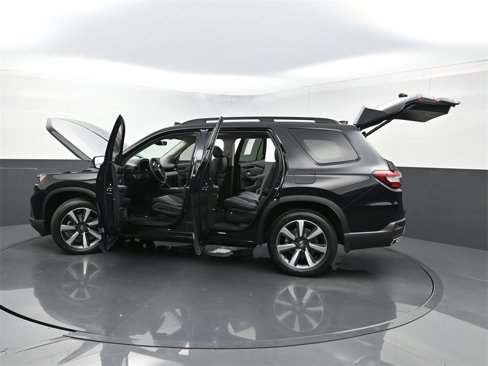 Used 2024 Honda Pilot Touring image 40