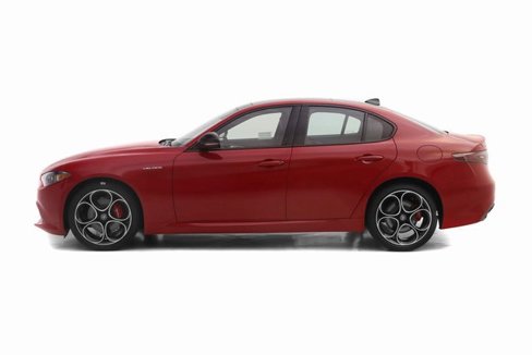 New 2024 Alfa Romeo Giulia Veloce image 3