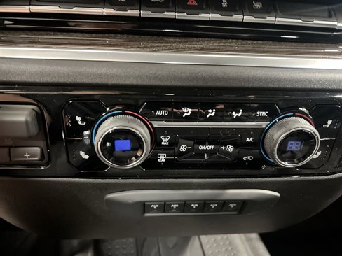 New 2026 Chevrolet Silverado 2500 LT w/ Convenience Package image 17