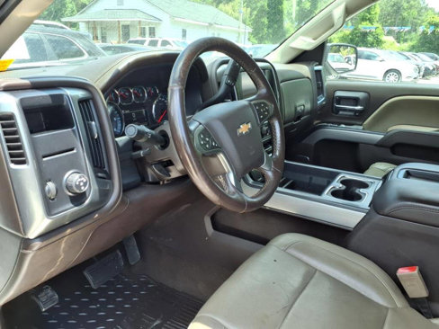Used 2015 Chevrolet Silverado 1500 LTZ Z71 w/ LTZ Plus Package image 13