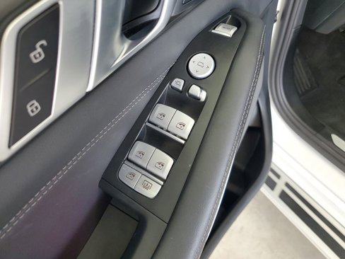 Used 2025 BMW X7 xDrive40i image 23