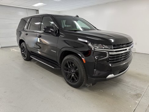 Certified 2023 Chevrolet Tahoe LT w/ Luxury Package image 3
