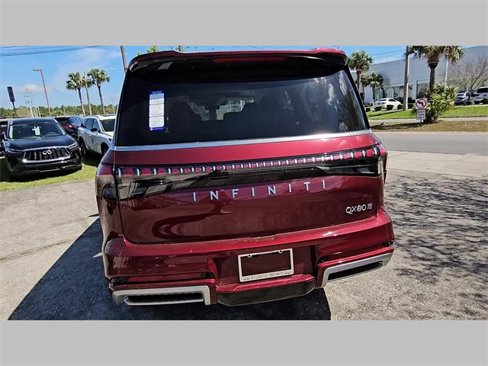 New 2025 INFINITI QX80 Sensory image 15