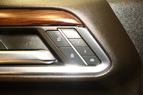 Used 2024 GMC Sierra 1500 SLT image 38