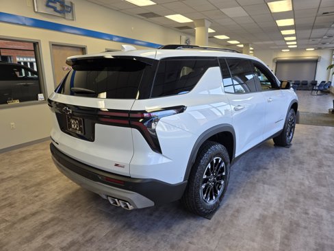 New 2026 Chevrolet Traverse Z71 w/ Enhanced Driving Package image 8