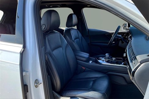 Used 2019 Audi Q7 3.0T Prestige w/ Prestige Package image 7