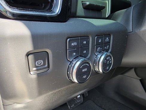 Certified 2024 GMC Sierra 1500 Denali w/ Denali Reserve Package image 17