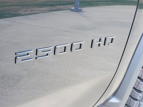 New 2025 Chevrolet Silverado 2500 ZR2 w/ Technology Package image 6