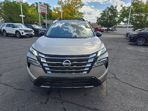 New 2026 Nissan Rogue Platinum image 2