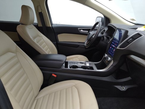 Used 2024 Ford Edge SEL image 21