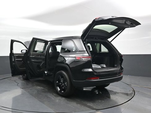 New 2025 Jeep Grand Cherokee Limited image 47