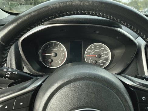 Used 2019 Subaru Ascent Premium image 11