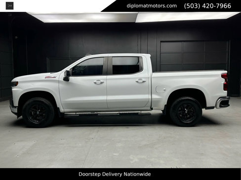 Used 2021 Chevrolet Silverado 1500 LT w/ Z71 Off-Road Package image 3
