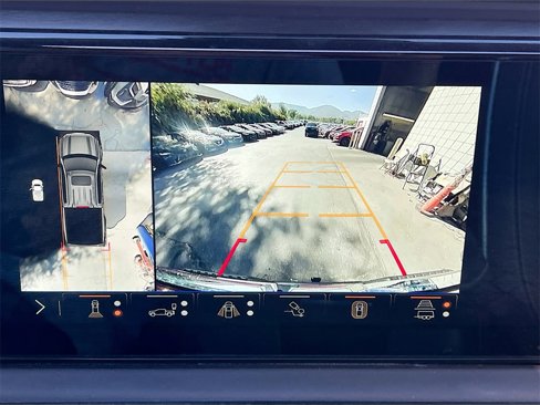 Used 2024 GMC Sierra 1500 AT4X image 14