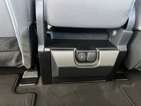 New 2026 Ford F250 4x4 Crew Cab Super Duty image 17