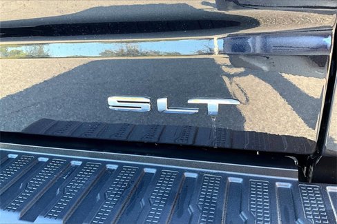 New 2026 GMC Sierra 1500 SLT w/ SLT Premium Plus Package image 9