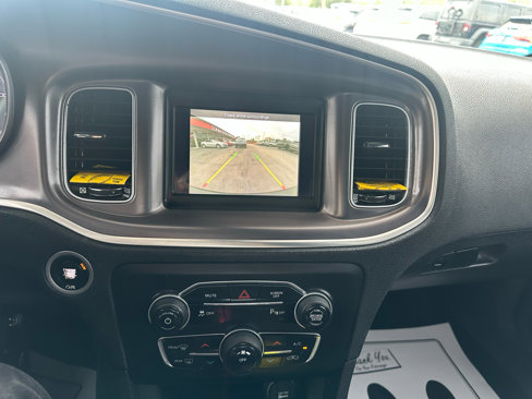 Used 2020 Dodge Charger SXT w/ Leather Interior Group image 18