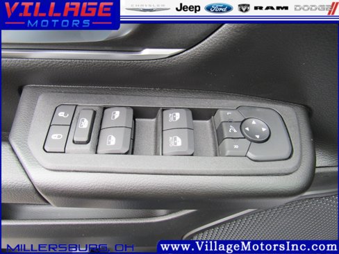 New 2025 RAM 3500 Tradesman w/ Chrome Appearance Group image 9