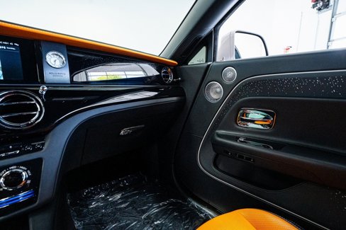Used 2024 Rolls-Royce Spectre w/ Spectre Launch Package image 54