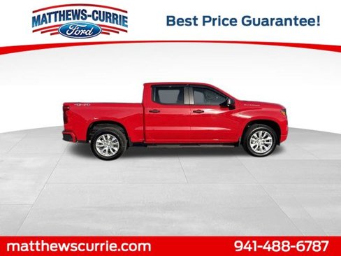 Used 2024 Chevrolet Silverado 1500 Custom image 3