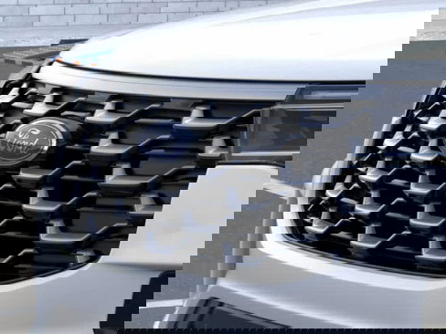 New 2025 Ford Explorer Platinum image 17
