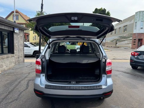 Used 2016 Subaru Forester 2.5i Touring w/ Eyesight & Navigation System image 25