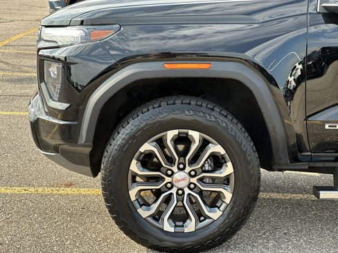 Certified 2023 GMC Canyon Denali image 35