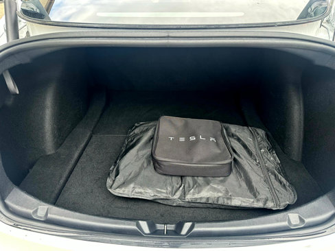 Used 2022 Tesla Model 3 Long Range image 13