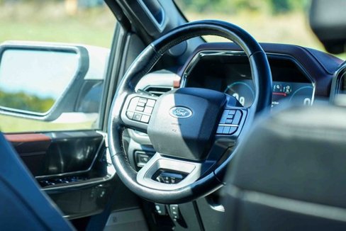 Used 2023 Ford F150 Lariat w/ Equipment Group 502A High image 22