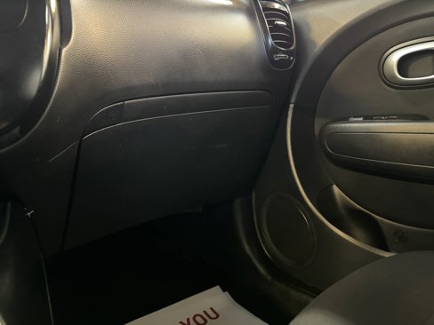Used 2019 Kia Soul image 21