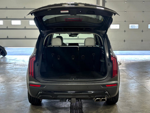 Used 2021 Kia Telluride EX w/ EX Premium Package image 21