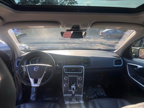 Used 2015 Volvo S60 T5 Premier image 14