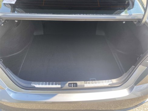 Used 2025 Toyota Camry XSE image 9