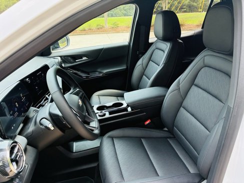 New 2026 Chevrolet Equinox LT w/ Convenience Package II image 20