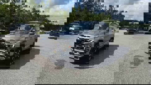 New 2026 Chevrolet Equinox ACTIV w/ Convenience Package III image 4