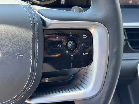 New 2025 INFINITI QX80 Sensory image 9
