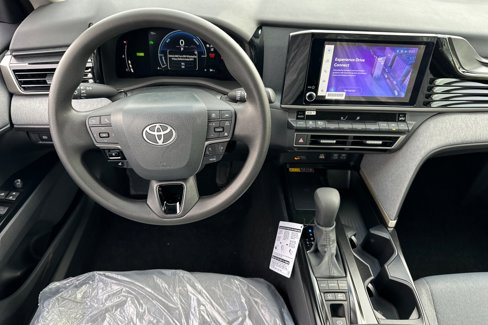 New 2026 Toyota Camry LE image 12