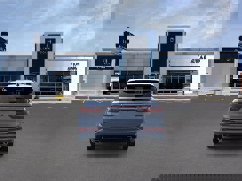 New 2025 Lincoln Corsair AWD w/ Equipment Group 101A image 5