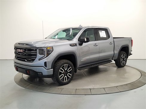 Used 2024 GMC Sierra 1500 AT4 w/ Technology Package image 4