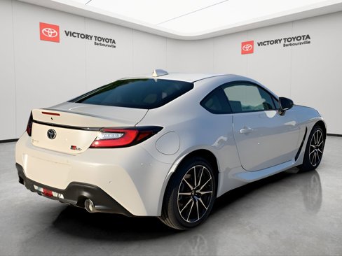 New 2025 Toyota GR86 image 4