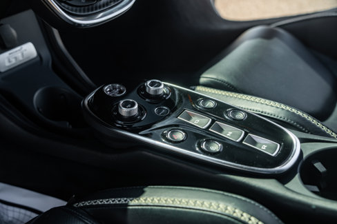 Used 2021 McLaren GT image 49