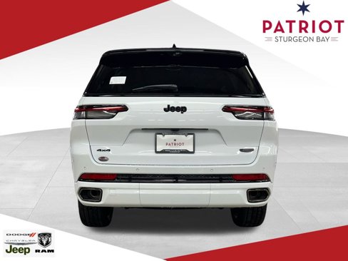 New 2025 Jeep Grand Cherokee L Summit w/ Advanced Protech Group IV image 6