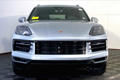 New 2026 Porsche Cayenne image 10