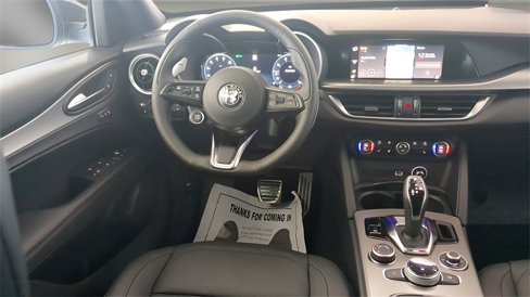 New 2025 Alfa Romeo Stelvio Sprint image 32