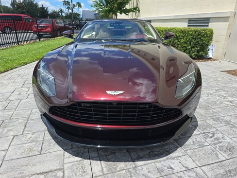 Used 2019 Aston Martin DB11 Volante image 6
